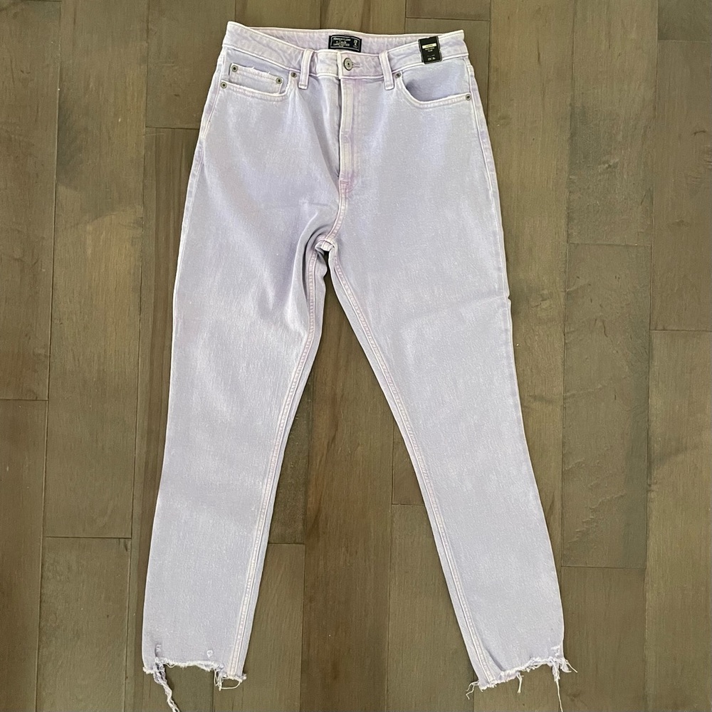 Abercrombie Fitch Simone High Rise Slim Distressed Hem Jeans NWT Lavender Sz 8